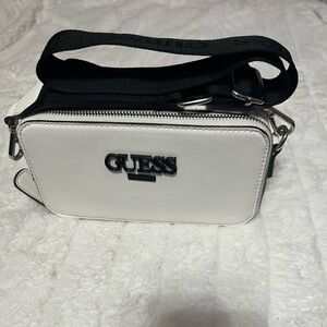 Guess Leather White and Black Women’s Crossbody Bag